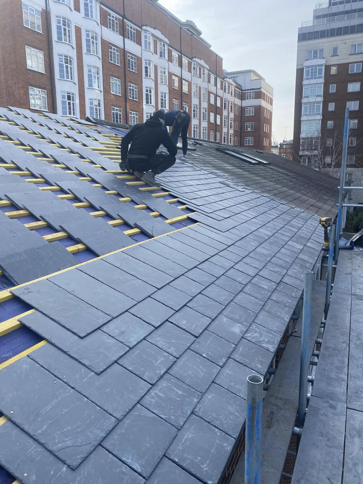 slate roofers london